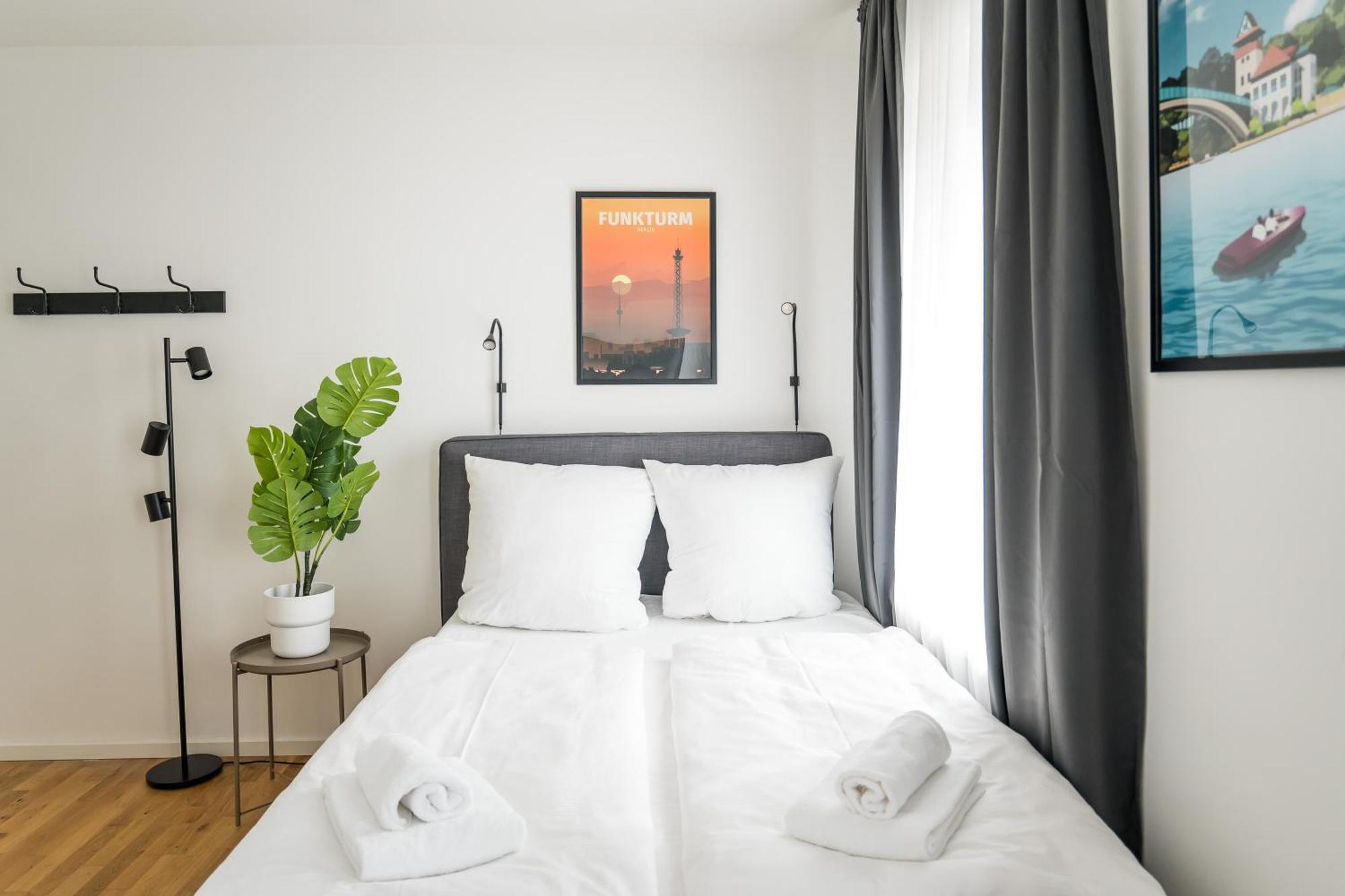 Homaris Apartments Schlueterstrasse Berlin Eksteriør bilde