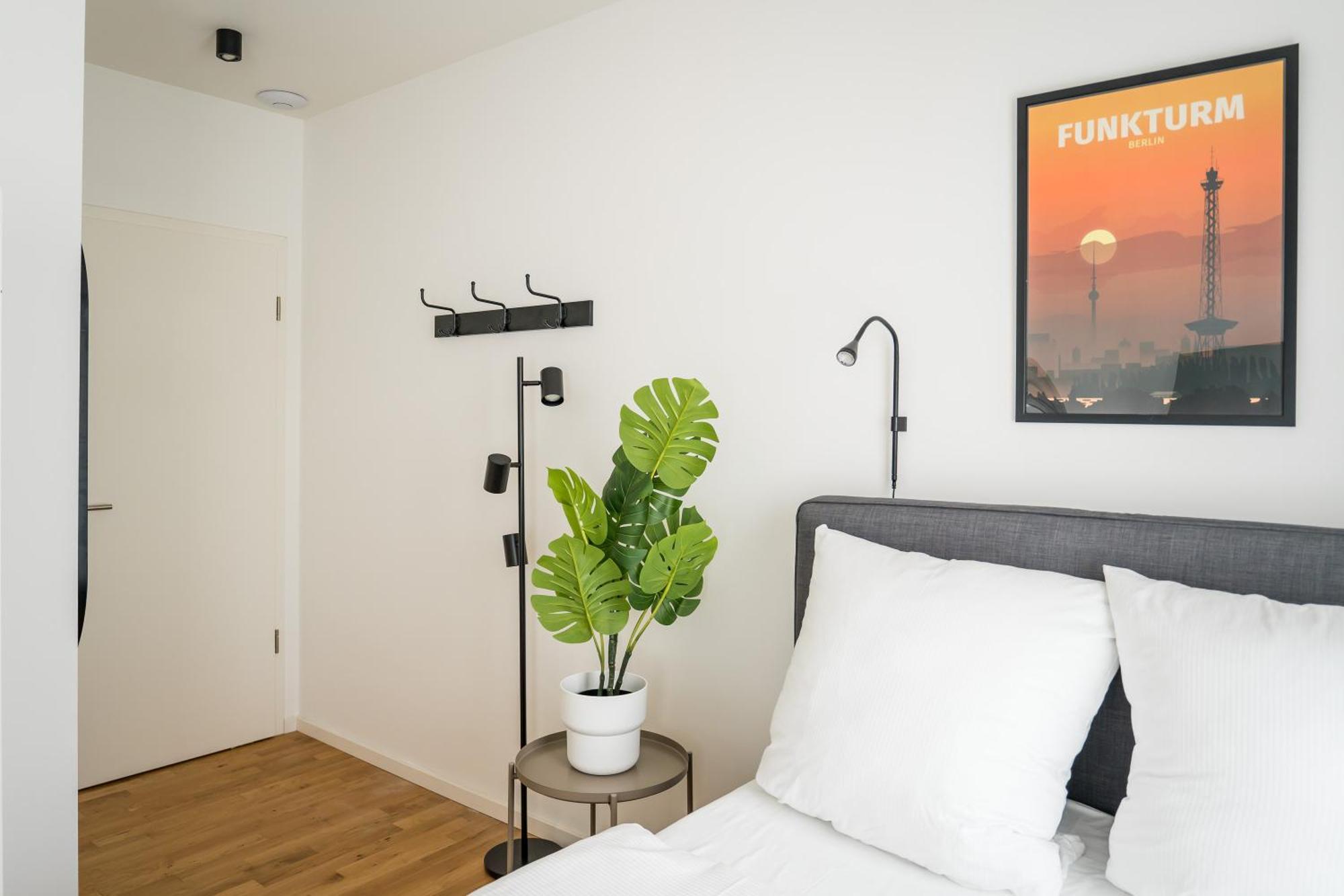 Homaris Apartments Schlueterstrasse Berlin Eksteriør bilde